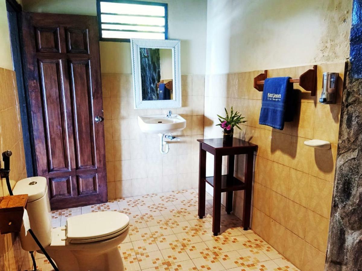 Bastianos Bunaken Dive Resort Zewnętrze zdjęcie